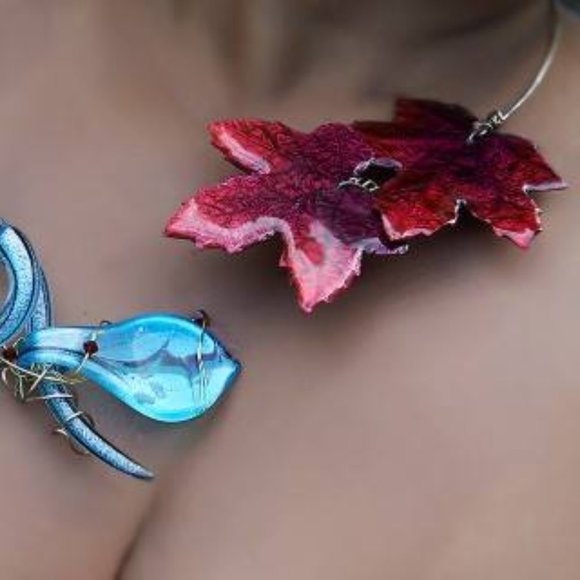 Deflowered - Wrap around Necklace (Pure Art) - Picture 4 of 4